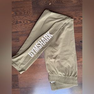 GYMSHARK